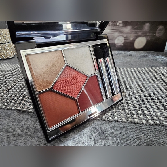 Dior- Diorshow 5 clCouleurs Eyeshadow Palette - 843 Subtle Bloom-New - Picture 3 of 6